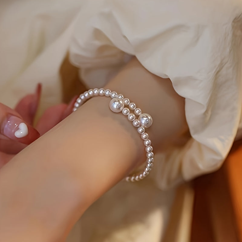 A French Retro Imitation Pearl Bracelet